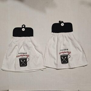 NWOT Handcrafted Potholders Attached To Towels